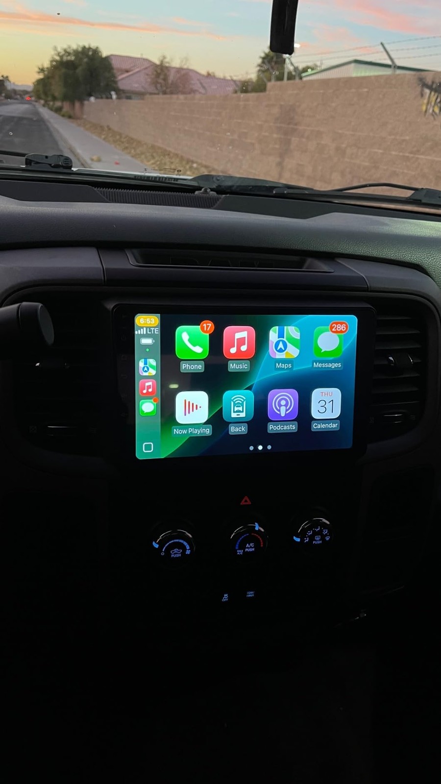 Car Radio Apple Carplay For 2013-2018 Dodge Ram 1500 2500 3500 Stereo 2016 2017