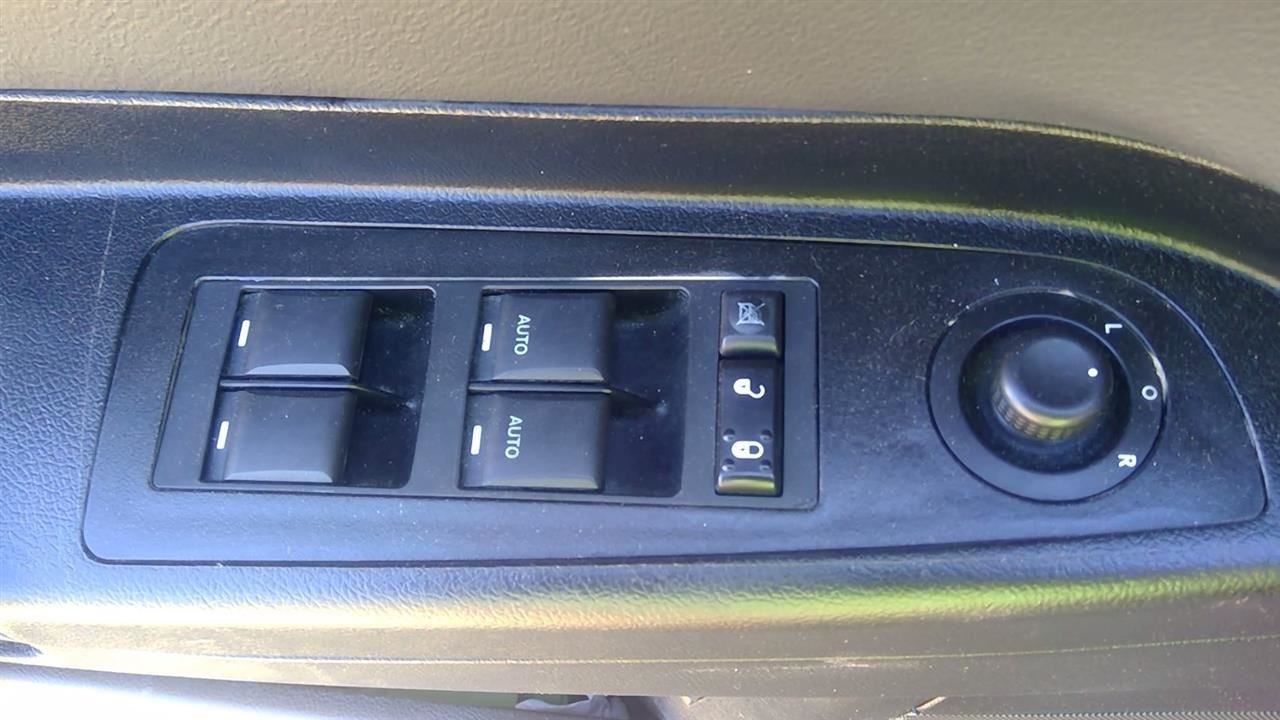Audio Equipment Radio Display And Receiver Radio DVD Fits 05-07 300 1807521