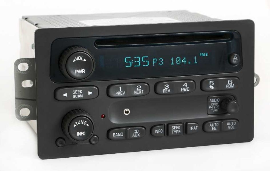 GMC Envoy XUV 2005 OEM Radio AM FM CD Player Upgraded w Aux Input – 10357894 UN0