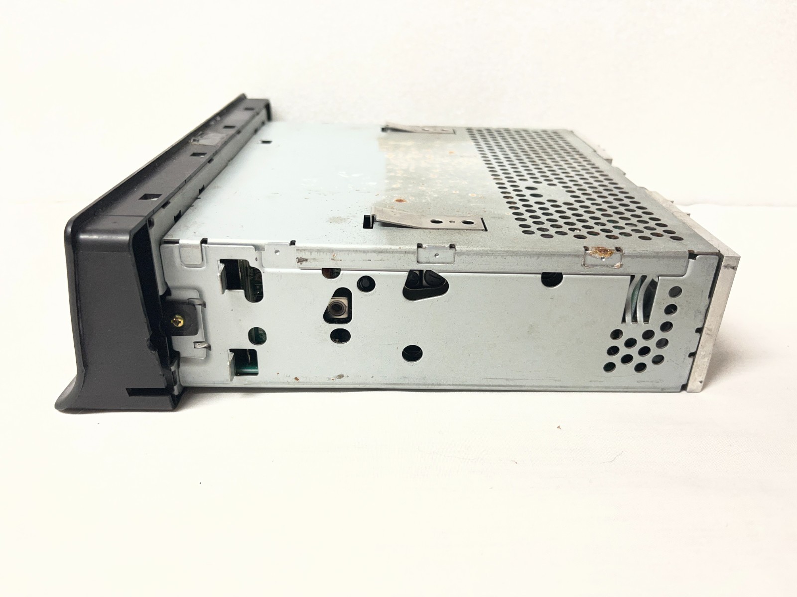 95-97 OEM Jaguar XJ6 XJR X300 AM/FM Cassette Radio Unit AJ9500A FOR PARTS OR REP