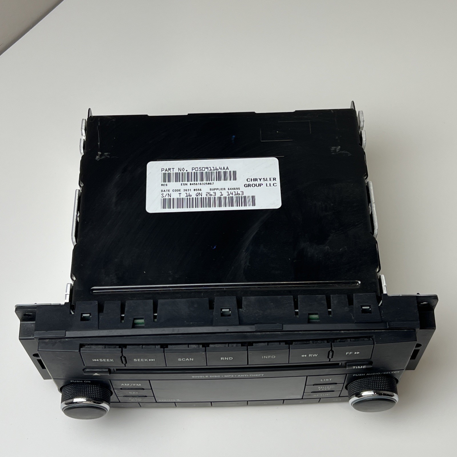 2012 JEEP WRANGLER RADIO CD MP3 PLAYER P05091164AA OEM