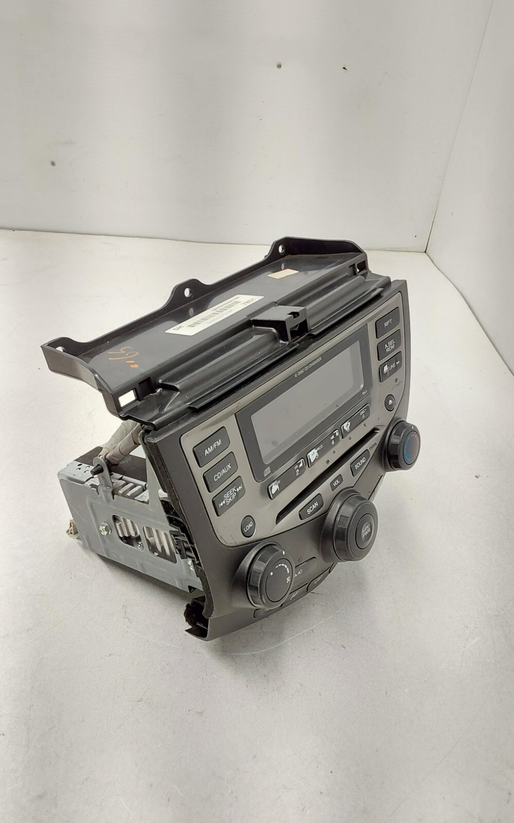 2007 HONDA ACCORD Radio Receiver AM FM 6 CD OEM 39175-SDA-A120-M2