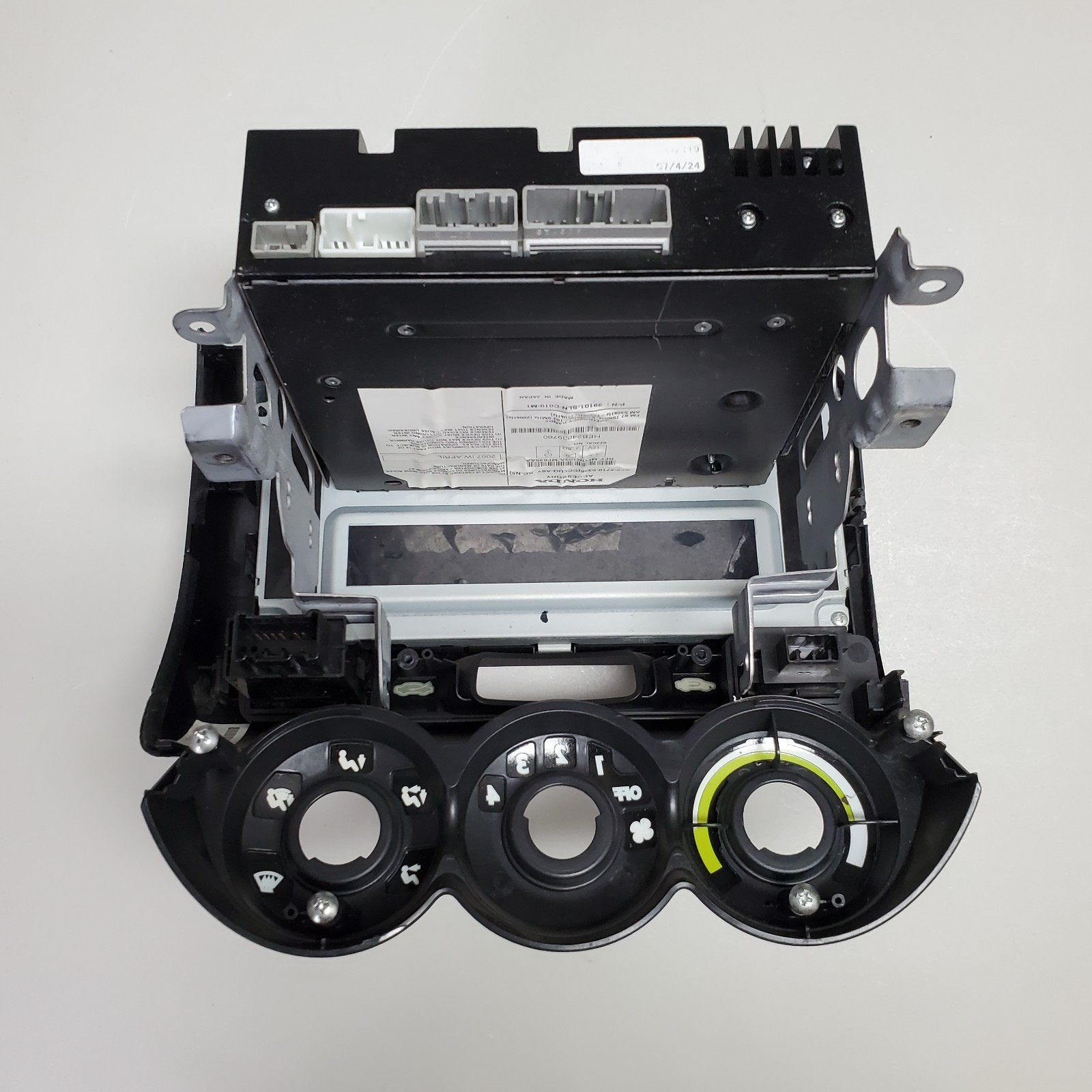 2007-2008 Honda Fit Radio AM-FM-CD Player Assembly OEM Bezel NO CODE UNTESTED