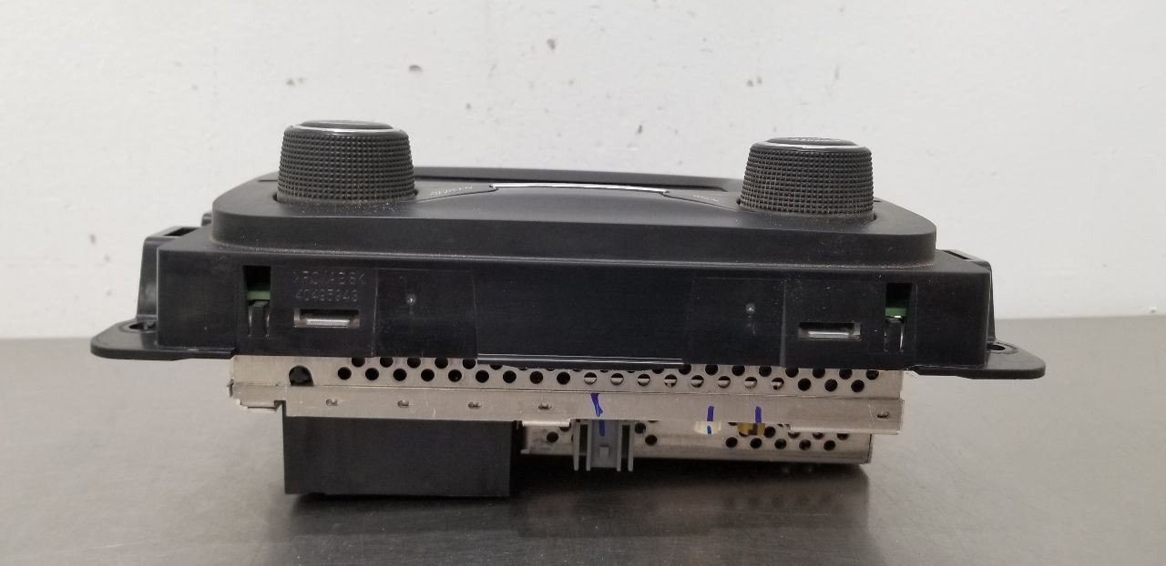 15 DODGE RAM 3500 RADIO AUDIO 5″ DISPLAY RECEIVER CONTROL PANEL 68228668AE