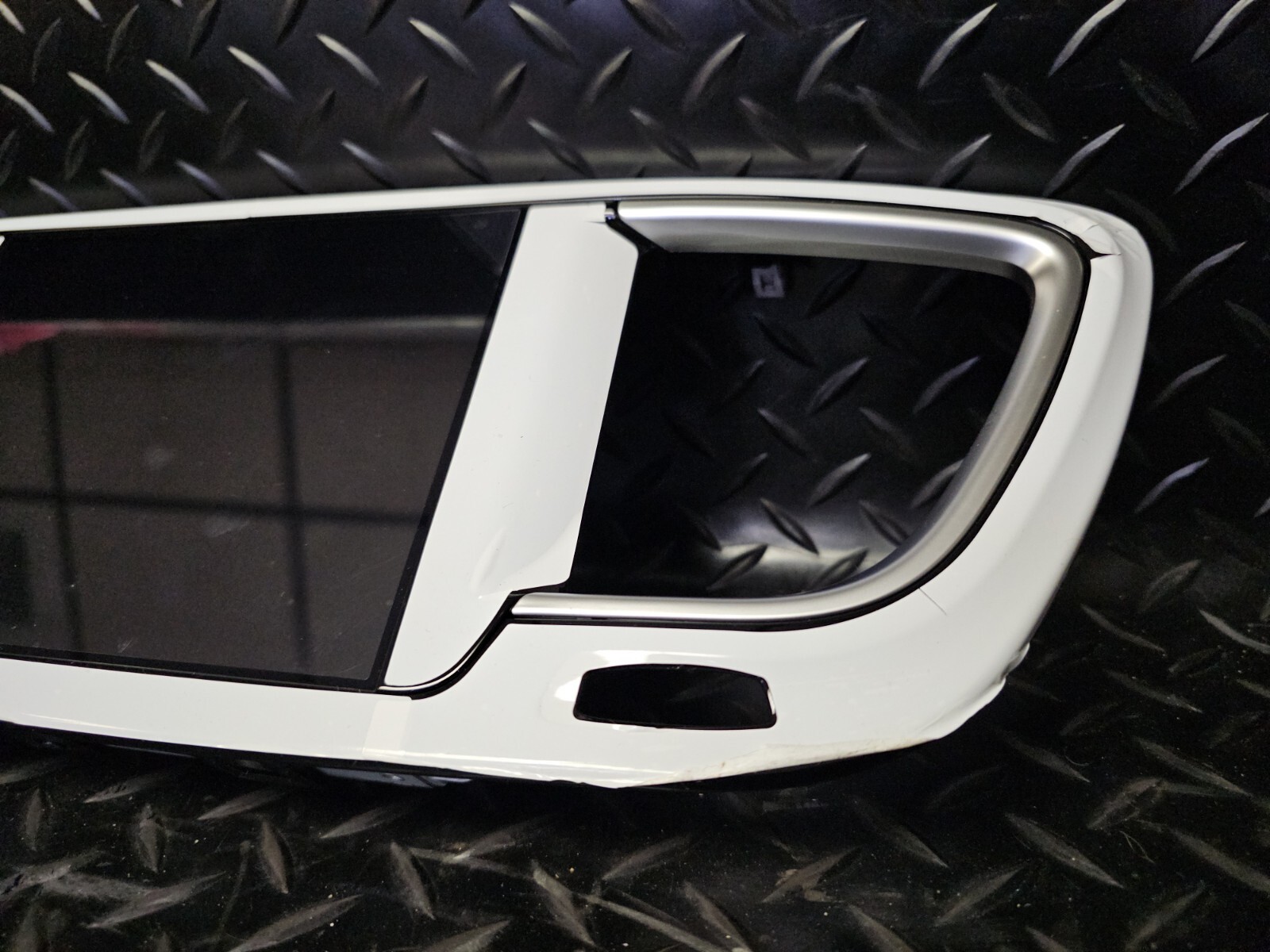 2018-2020 Chrysler Center Display 68316174AC