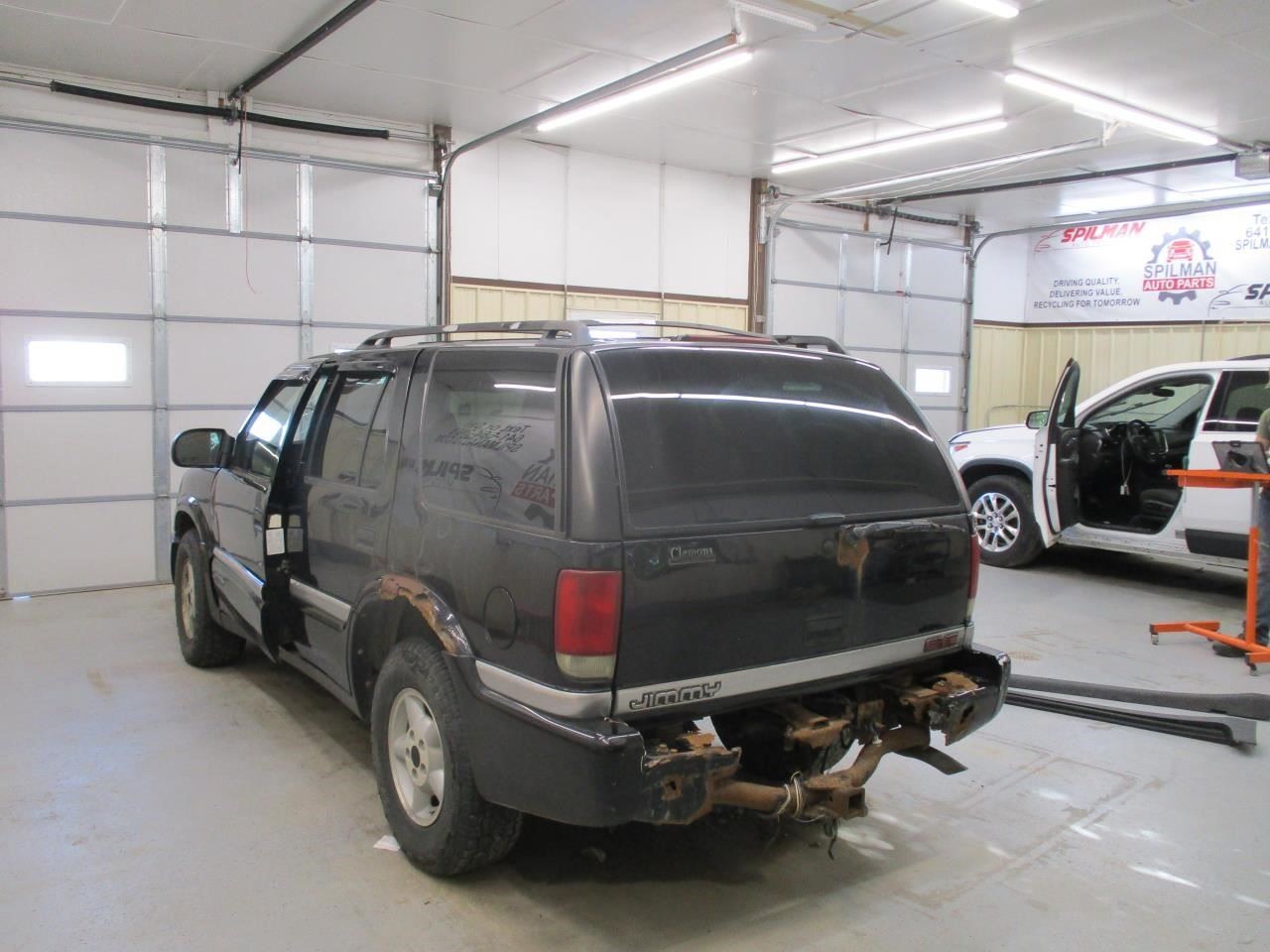 Audio Equipment Radio UN0 Opt UQ3 Fits 98-02 BLAZER S10/JIMMY S15 1943829