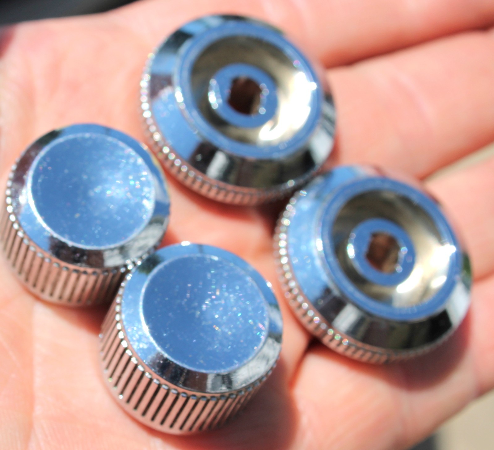 1976 1977 1978 1979 OEM MOPAR CHRYSLER DODGE PLYMOUTH CHROME RADIO KNOBS 3501490