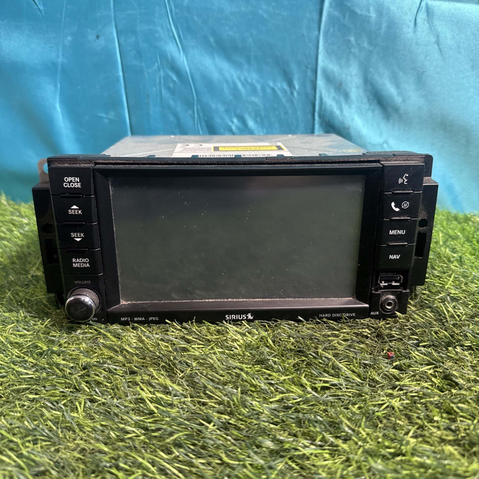 07-14 Chrysler Dodge Jeep Sirius AM/FM Radio / DVD Player OEM Used (P05064400AJ)
