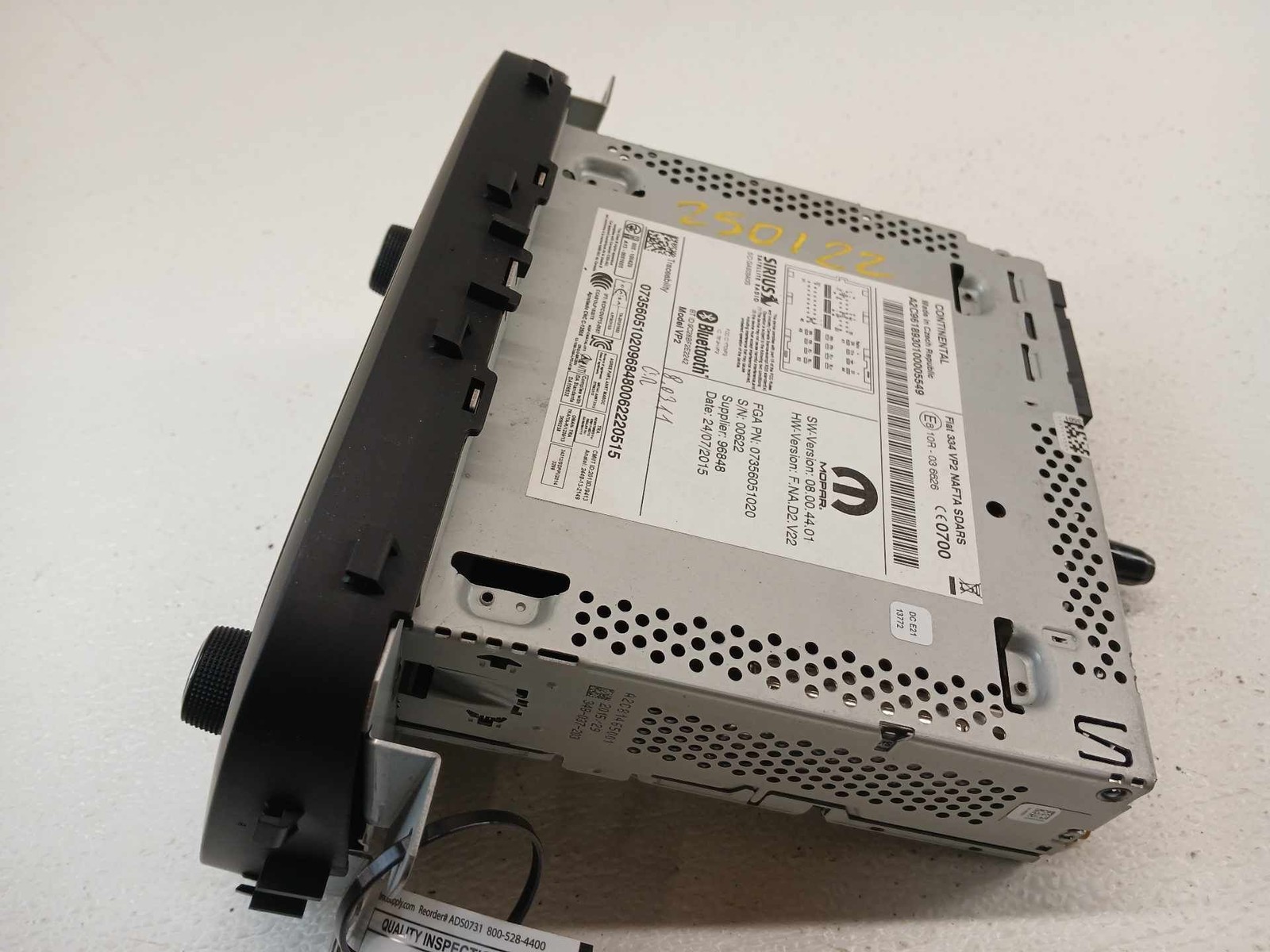 16 17 Fiat 500 Radio 4 Dr X Mdl 5.0′ Touchscreen Opt RA2 *May Need Programming*