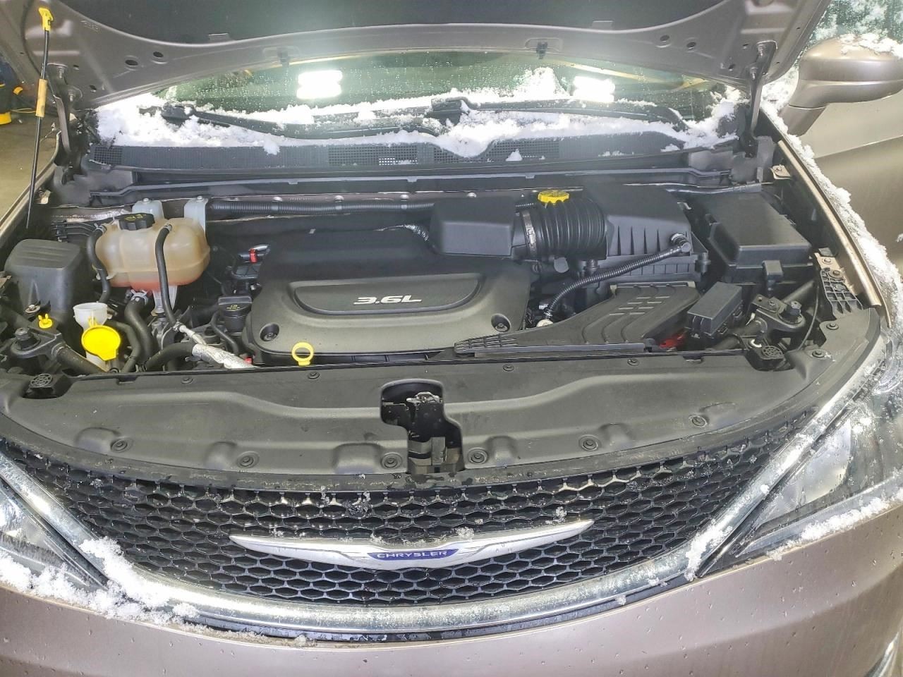 Info-GPS-TV Screen Display Front Dash ID 68316174 Fits 18-20 PACIFICA 1341851