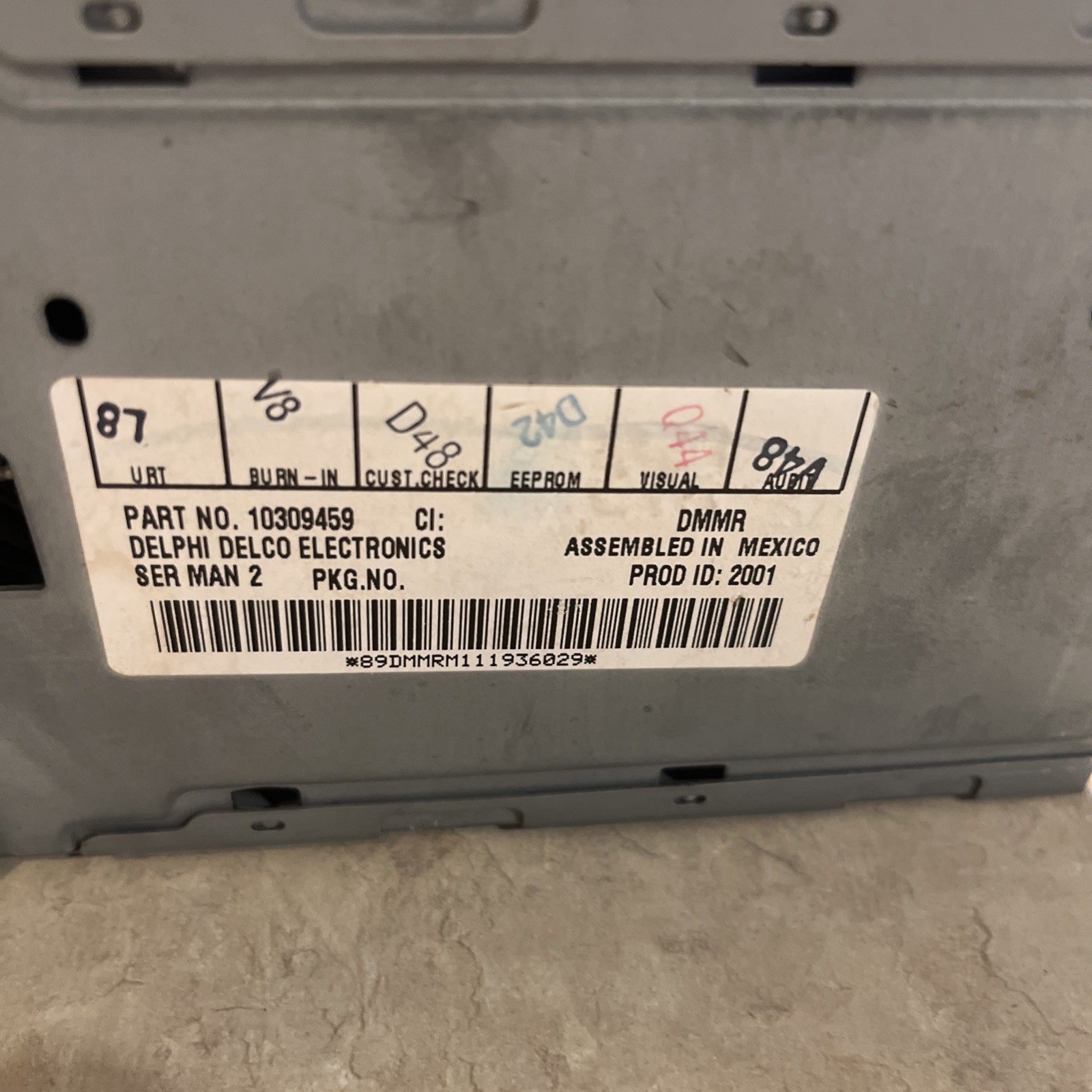 Stereo Radio AM FM CD Player 10315119 Fits 03-05 CHEVROLET CAVALIER B210-107353