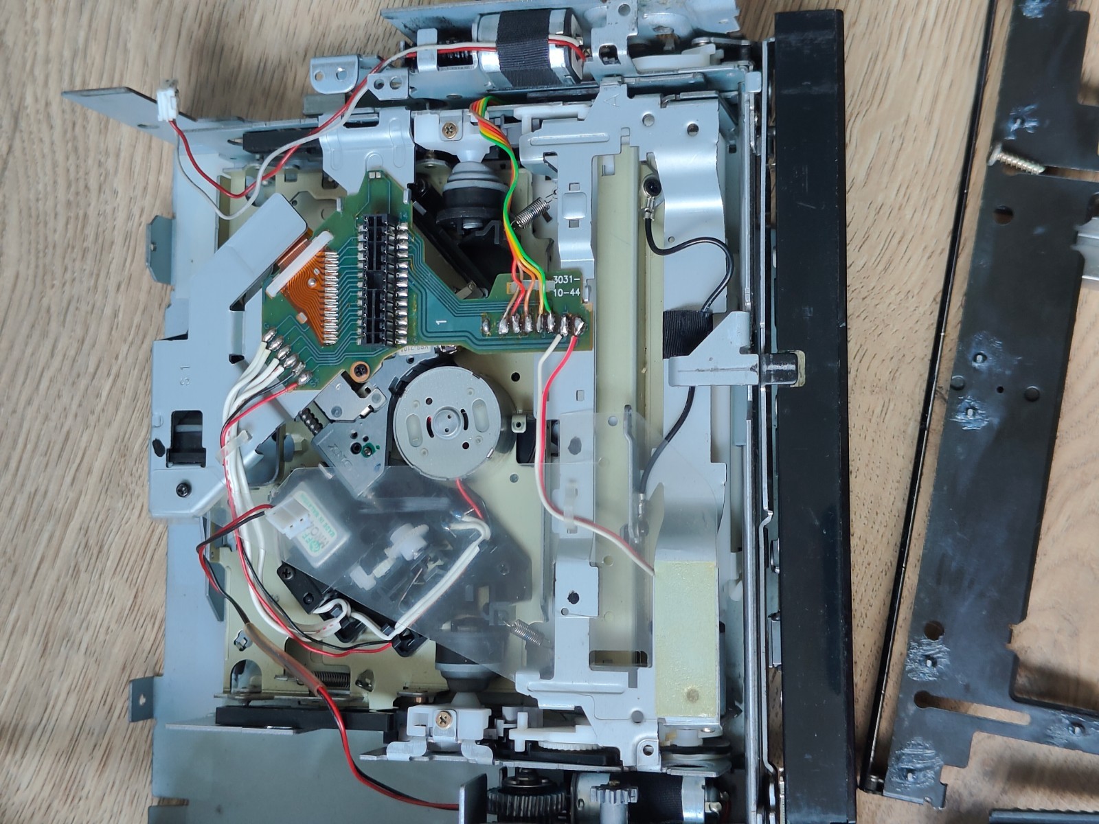 JVC KD-LX110R El Kameleon