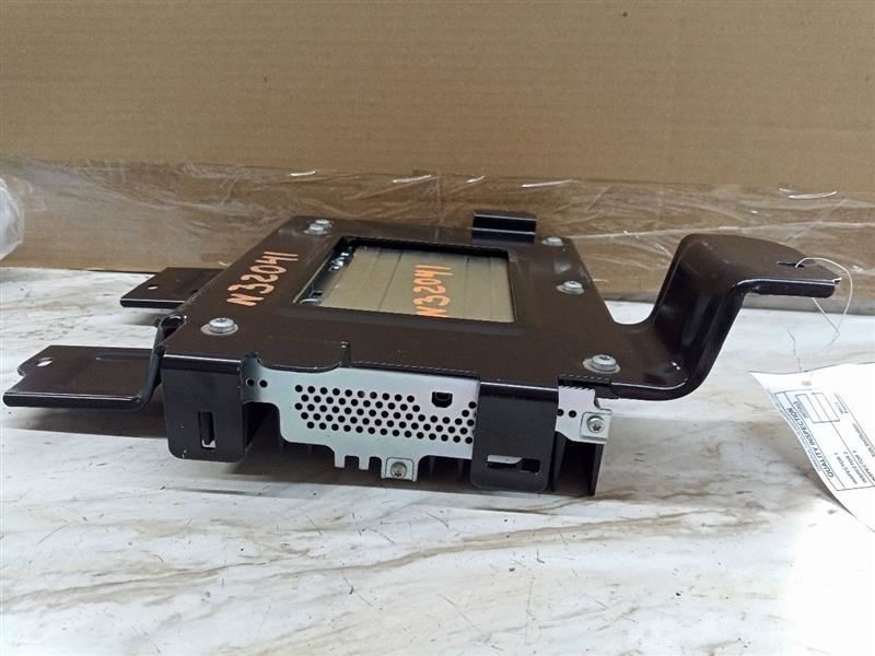 Audio Equipment Radio Amplifier Under Passenger Seat Fits 14-15 SORENTO 174857