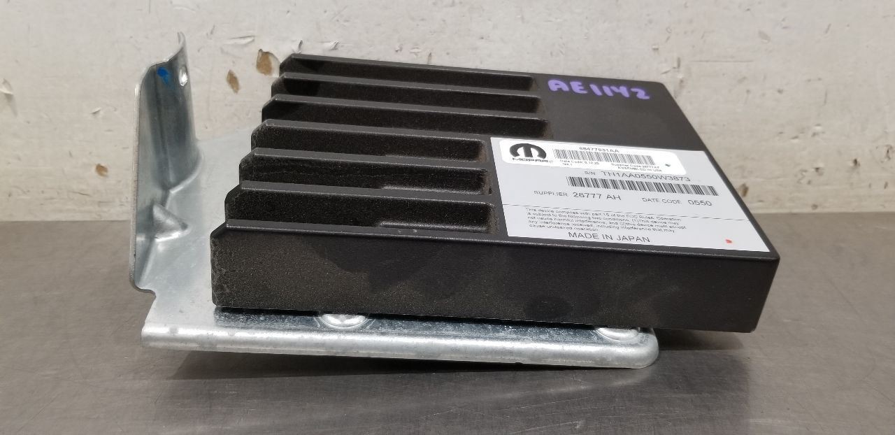 20 DODGE RAM 3500 RADIO AUDIO AMP AMPLIFIER 68477631AA
