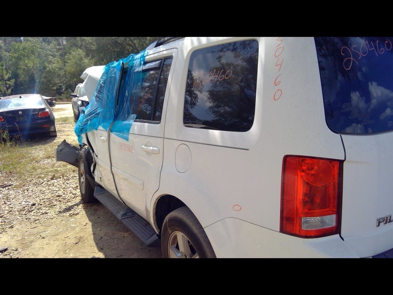 Camera/Projector Rear View Camera Gate Mounted Fits 09-15 PILOT 1170797