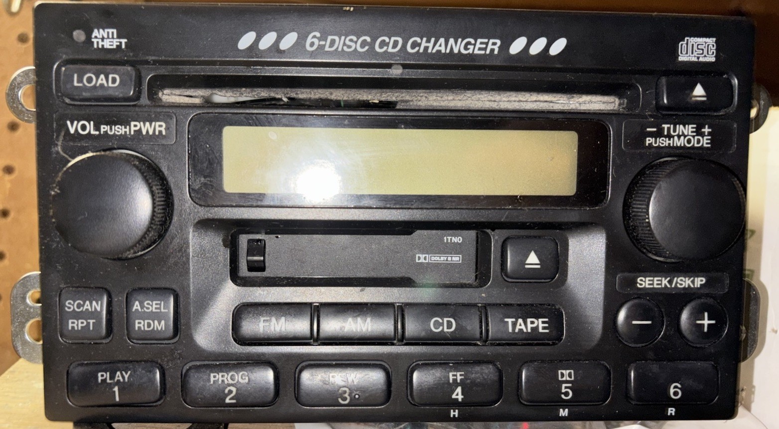 1997-2006 Honda CR-V OEM Double DIN Radio Stereo