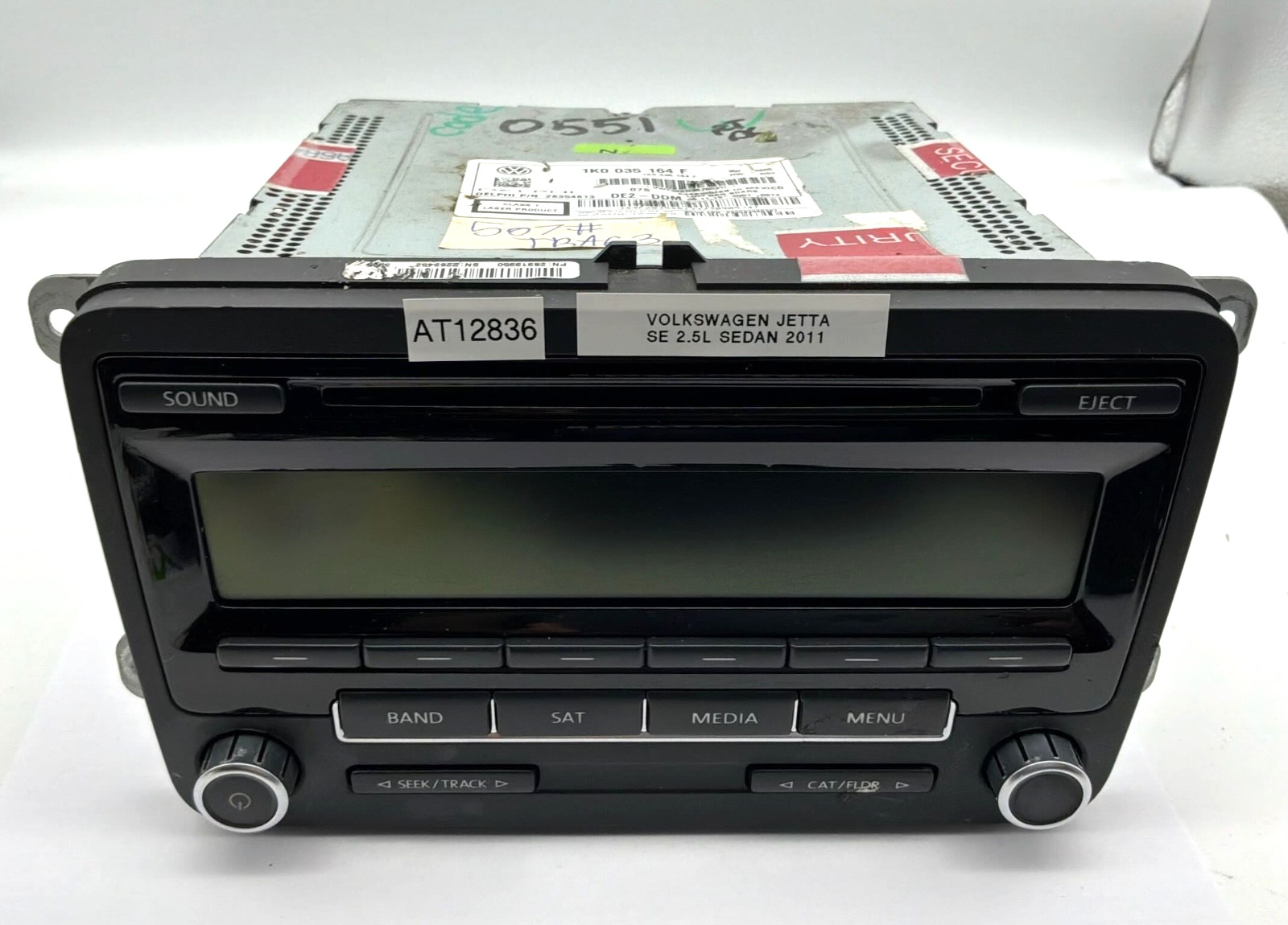 OEM 11-14 B7 Volkswagen Jetta Tiguan Beetle Golf Passat Radio CD Player Receiver