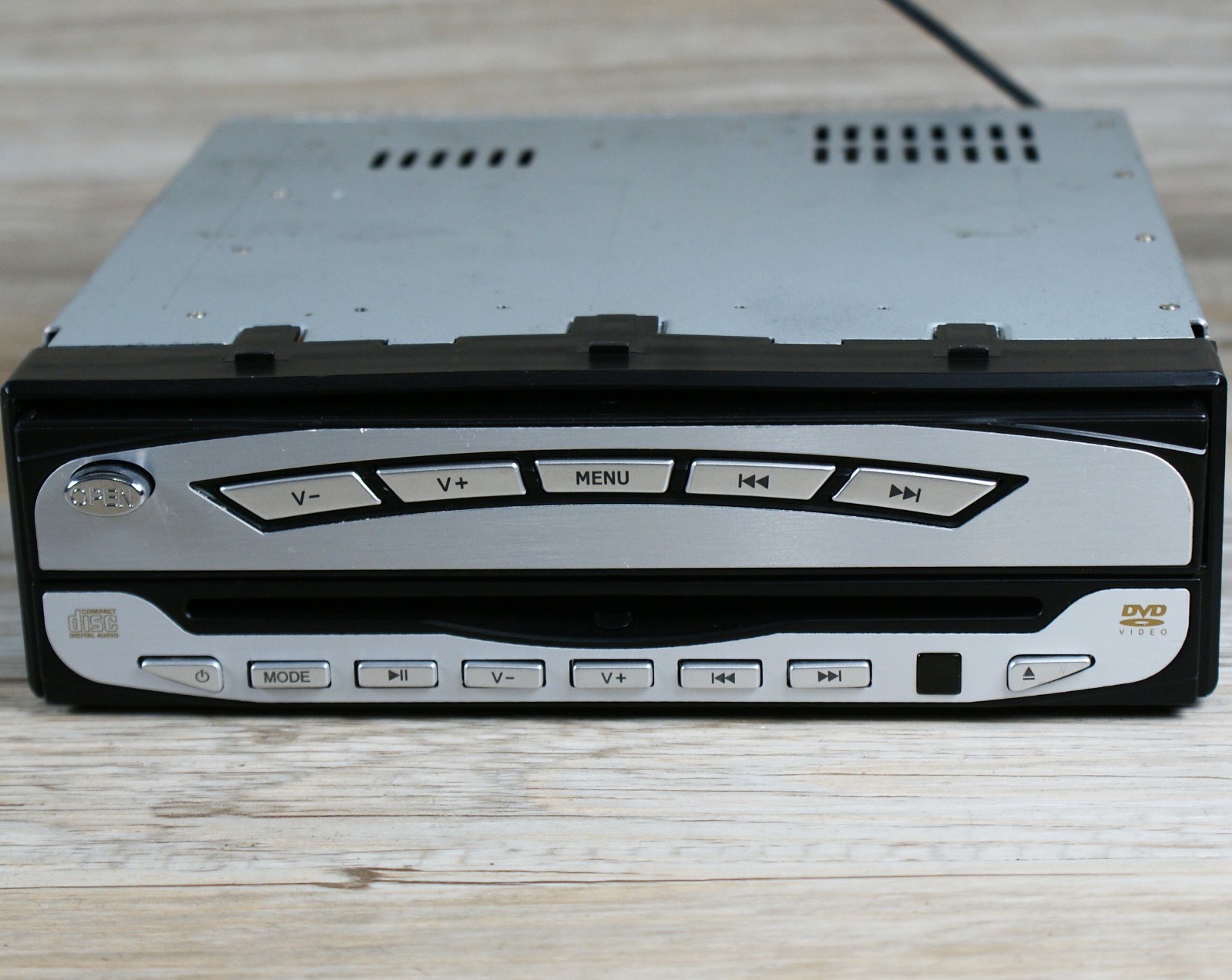 AutoMobile 7 Inch 1 DIN 12V Mounted Car DVD CD Player 4x45W UN-Tested PLS READ