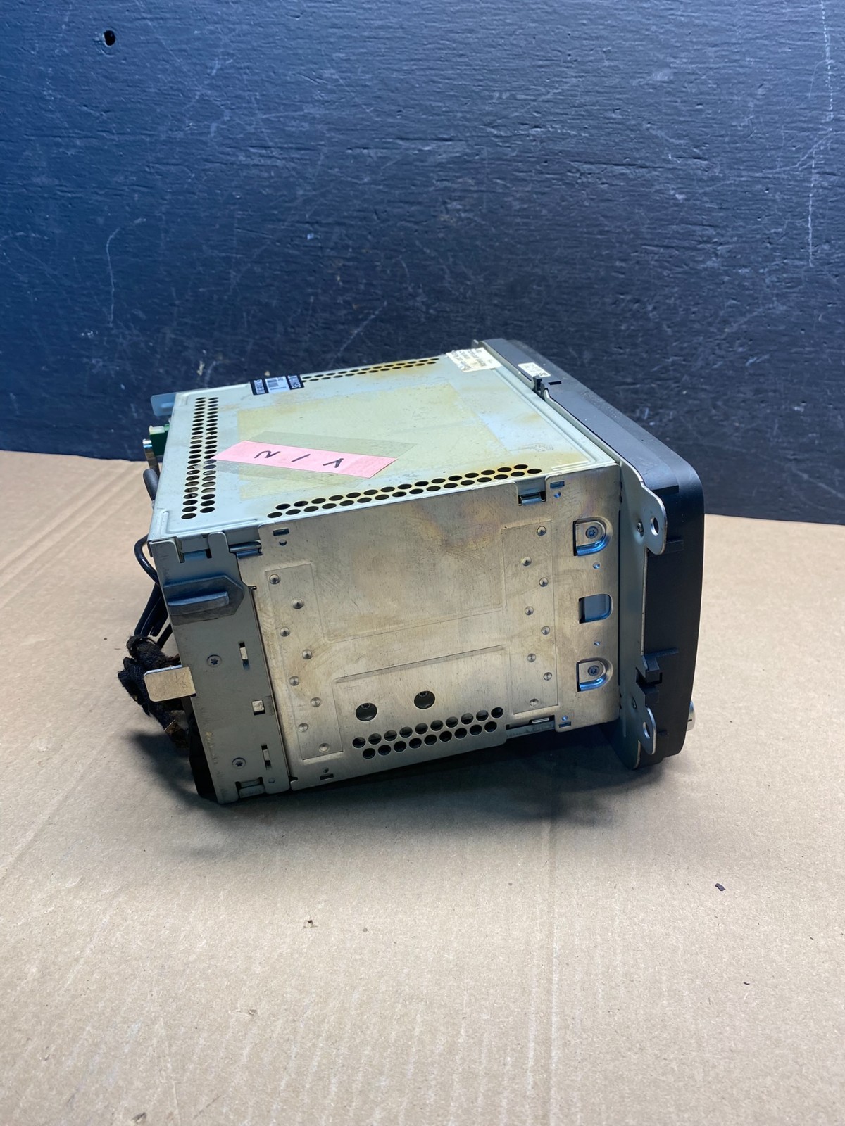 2009 to 2017 Volkswagen Tiguan Radio CD Player Screen Display OEM ae7509 DG