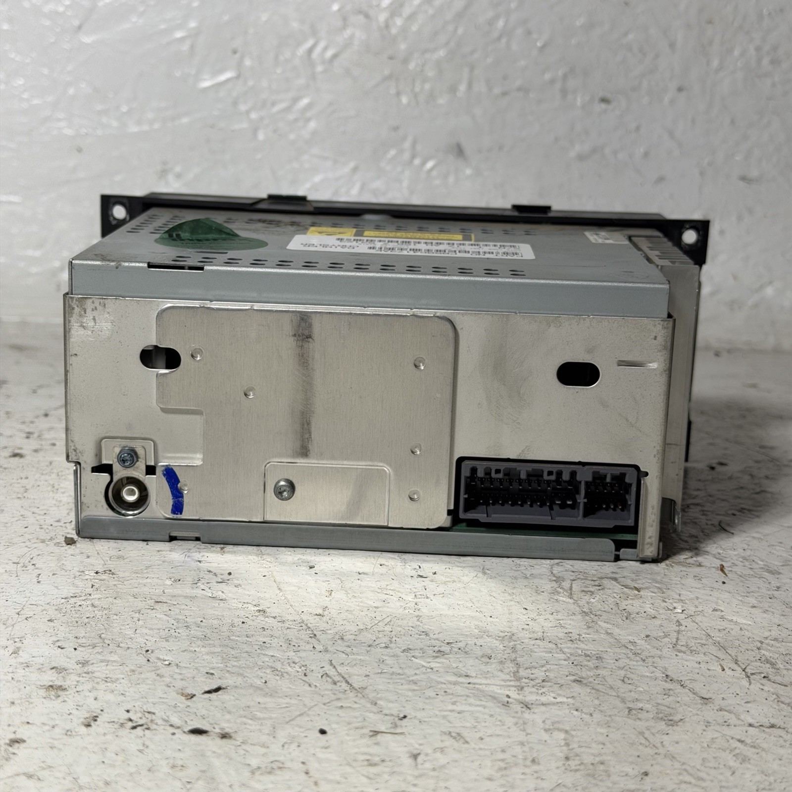 2006 2007 2008 Dodge Ram 3500 Truck Factory Radio MP3 CD Player P05064173AK OEM