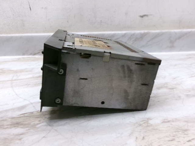 04858556AD 92-01 Dodge Ram Dakota Cherokee Wrangler Stereo Cassette Radio Player