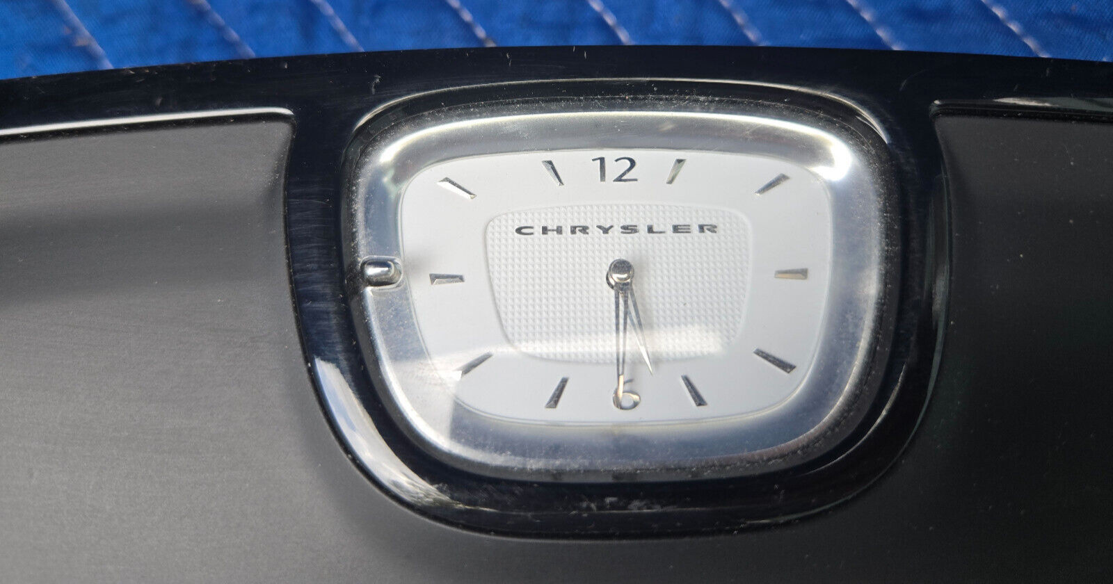 2011 2012 2013 2014 Chrysler 300 Radio Navigation 8.4″ DISPLAY SCREEN 68105156AD