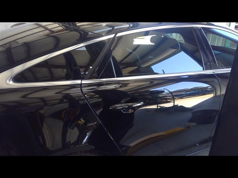 Info-GPS-TV Screen Display Dash Mounted Fits 13 XJ 530833