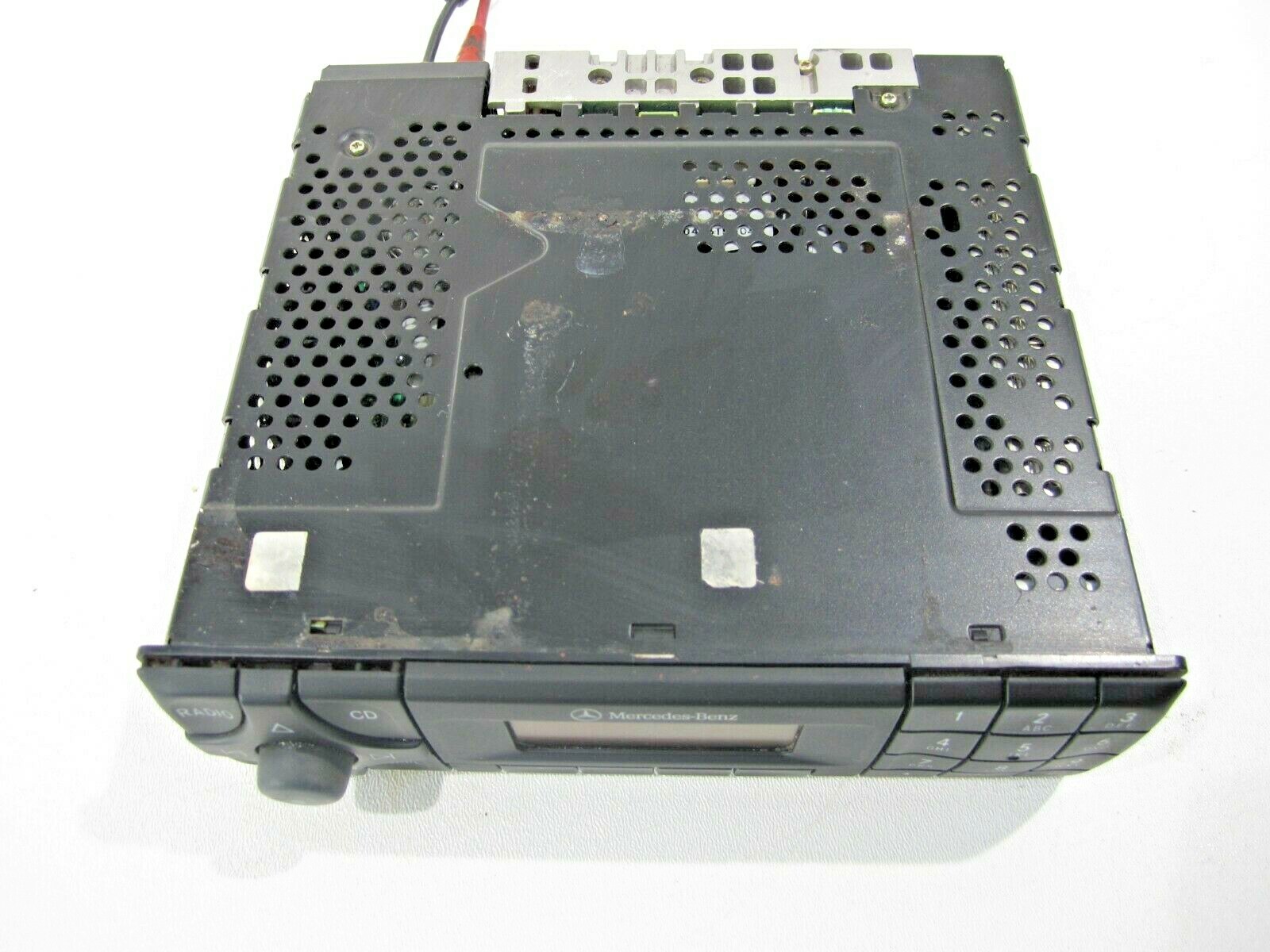 Mercedes Audio 10 Car Stereo Alpine Radio CM1910 – Needs Code