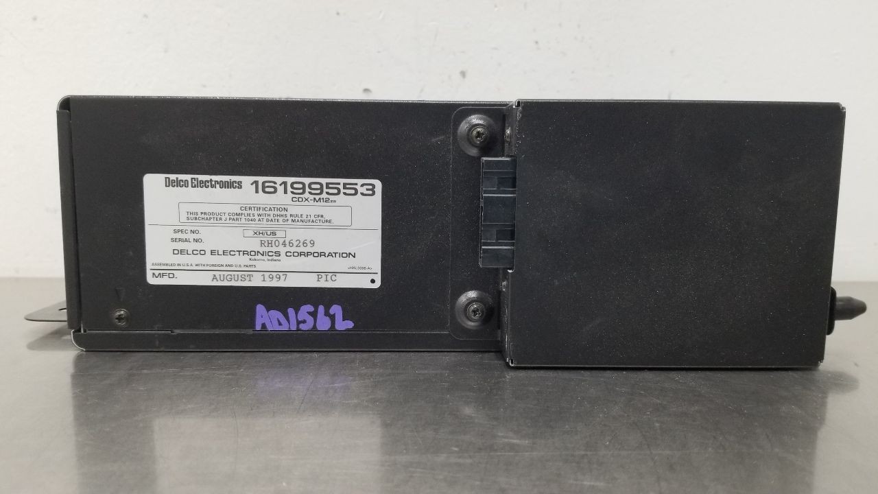 98 CHEVY CAMARO Z28 12 DISC CD CHANGER WITH CARTRIDGE U1S OPTION 16199553