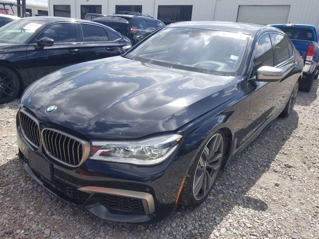 18 BMW M760I RADIO ACTIVE SOUND AMP 2622670