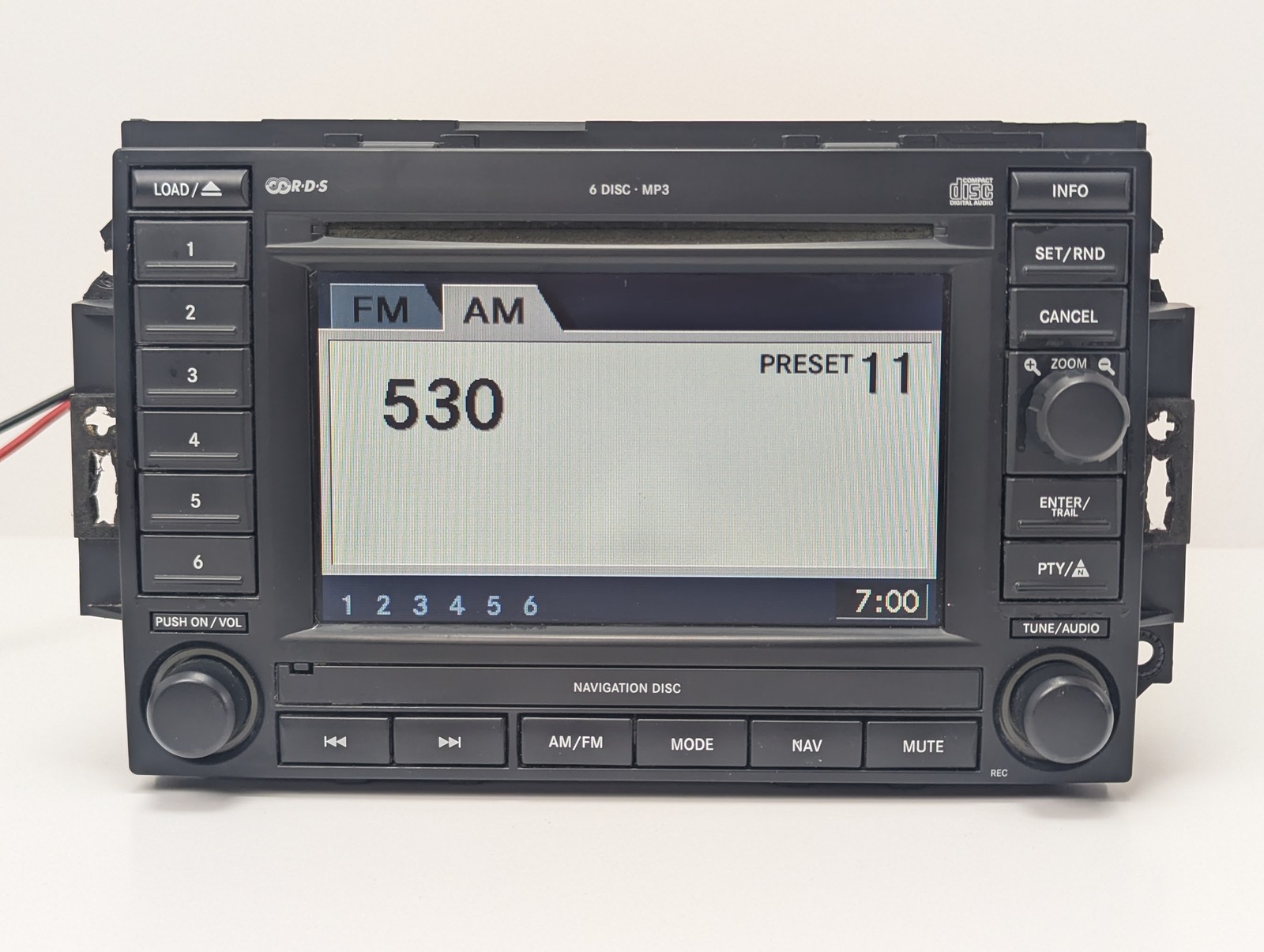 05-09 Chrysler 300 Dodge Ram Charger Dakota Jeep Radio CD Player GPS Navigation
