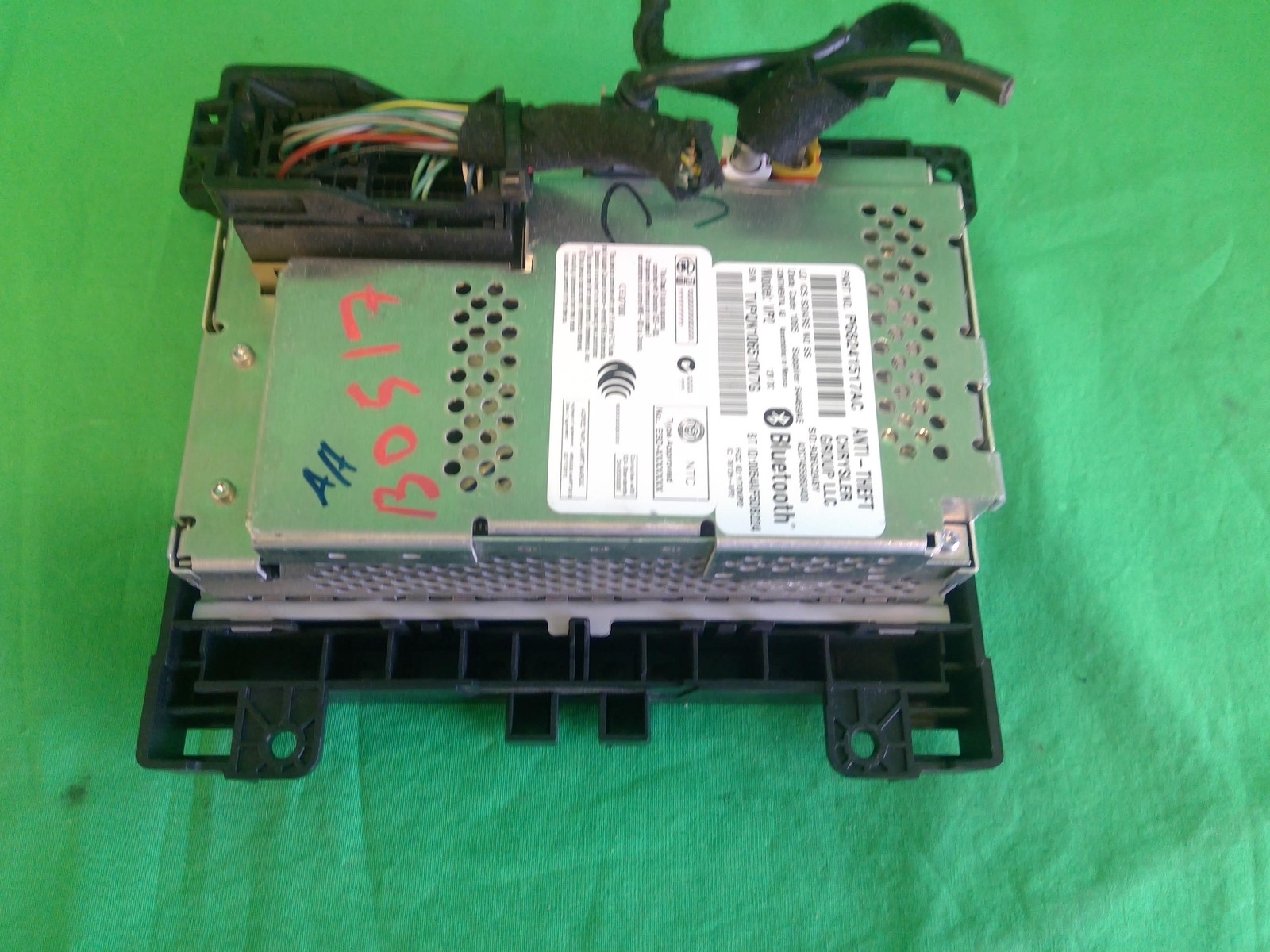 2015 DODGE CHARGER RADIO DISPLAY SCREEN OEM 68241517AC