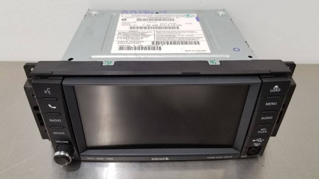 11 DODGE CHALLENGER RADIO RECEIVER HEAD UNIT NAVIGATION DISPLAY 05064836AG