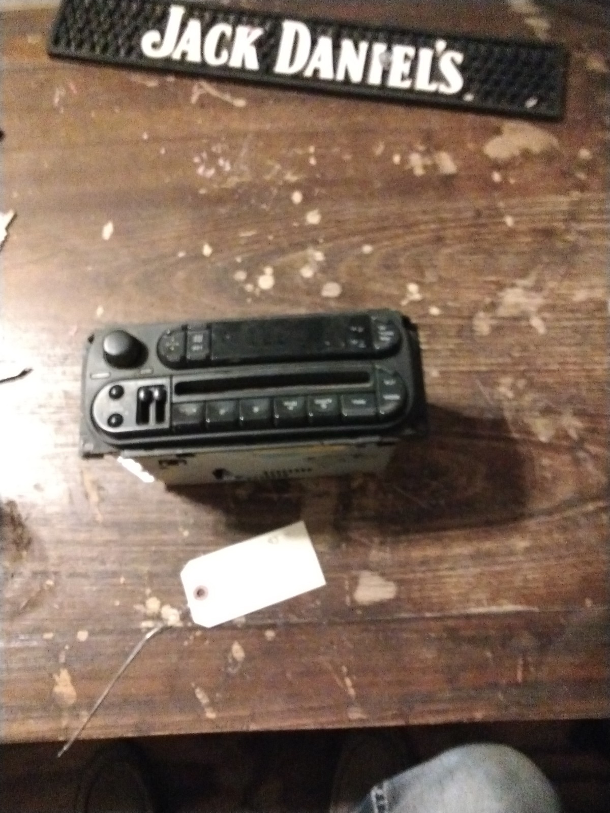 98-07 Jeep Grand Cherokee Dodge Ram Chrysler Radio Unit Used OEM P05064354A1