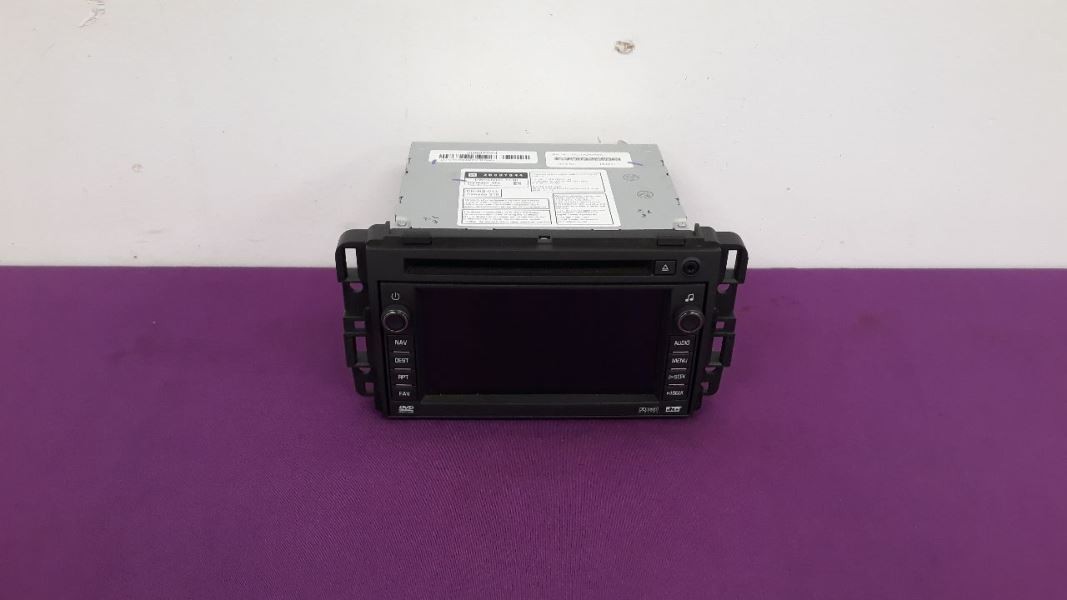 09 CHEVY SILVERADO 3500 RADIO AUDIO RECIVER HEAD UNIT DISPLAY 20807044