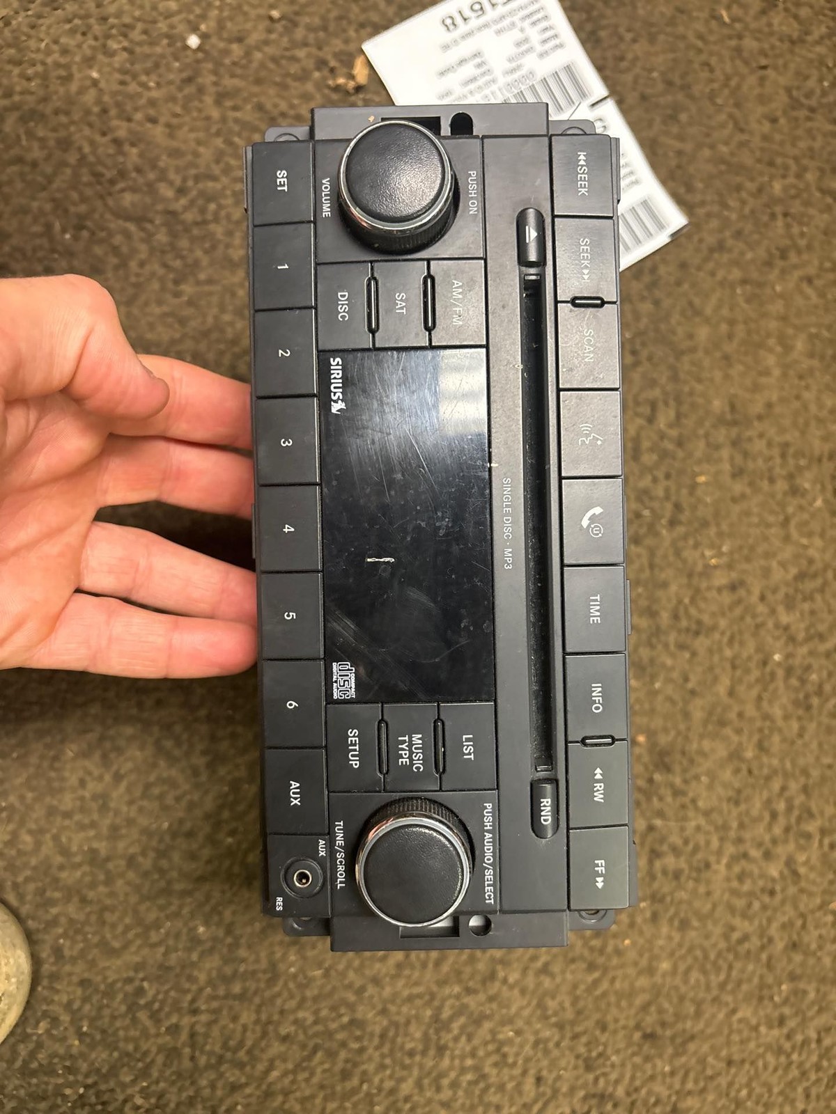 OEM RADIO RECEIVER RES DODGE DAKOTA 08 09 10 11
