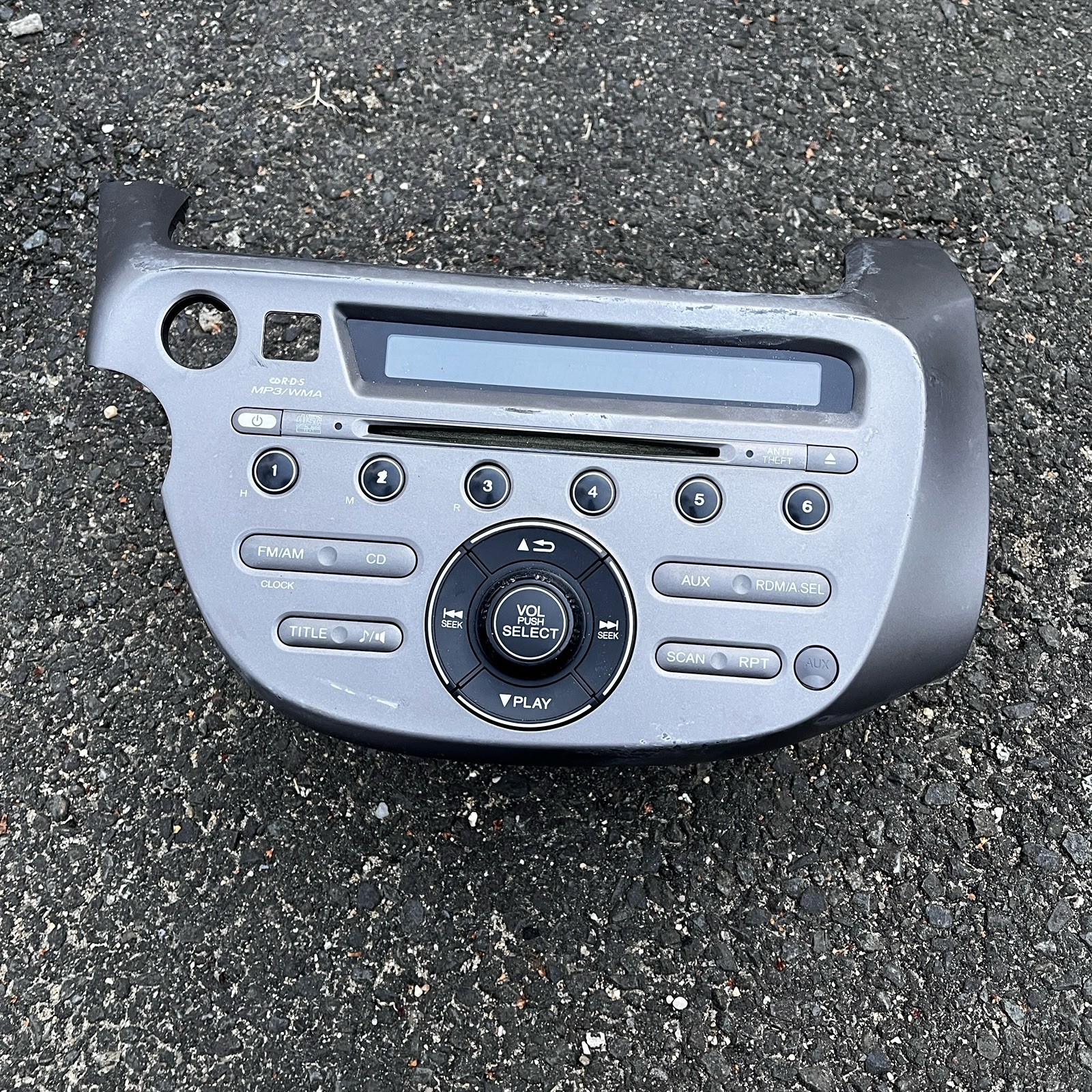 Honda 2009-2013 Fit OEM AM/FM Radio MP3-WMA CD Player Receiver Used
