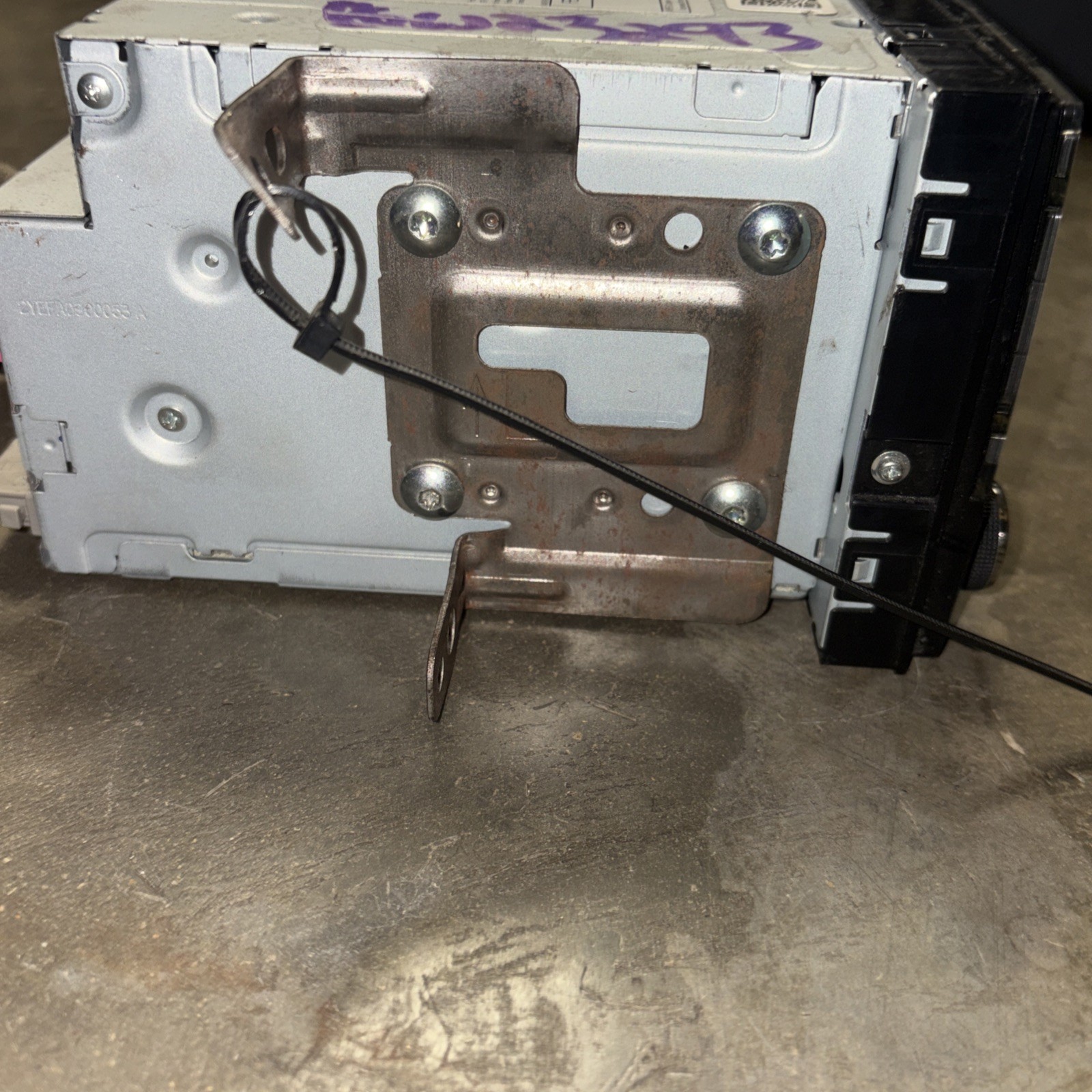 2015 to 2016 Nissan Sentra Versa Radio CD Player AM/FM 281859MB0A OEM AA7807 DG