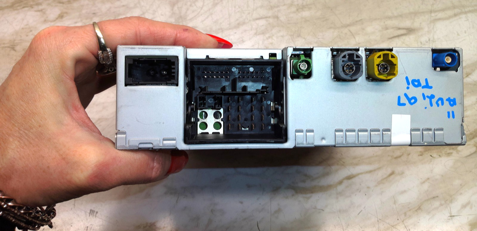 4L0035664BX 10 11 Audi Q7 Front Dash Audio Multimedia Receiver Control Unit OEM