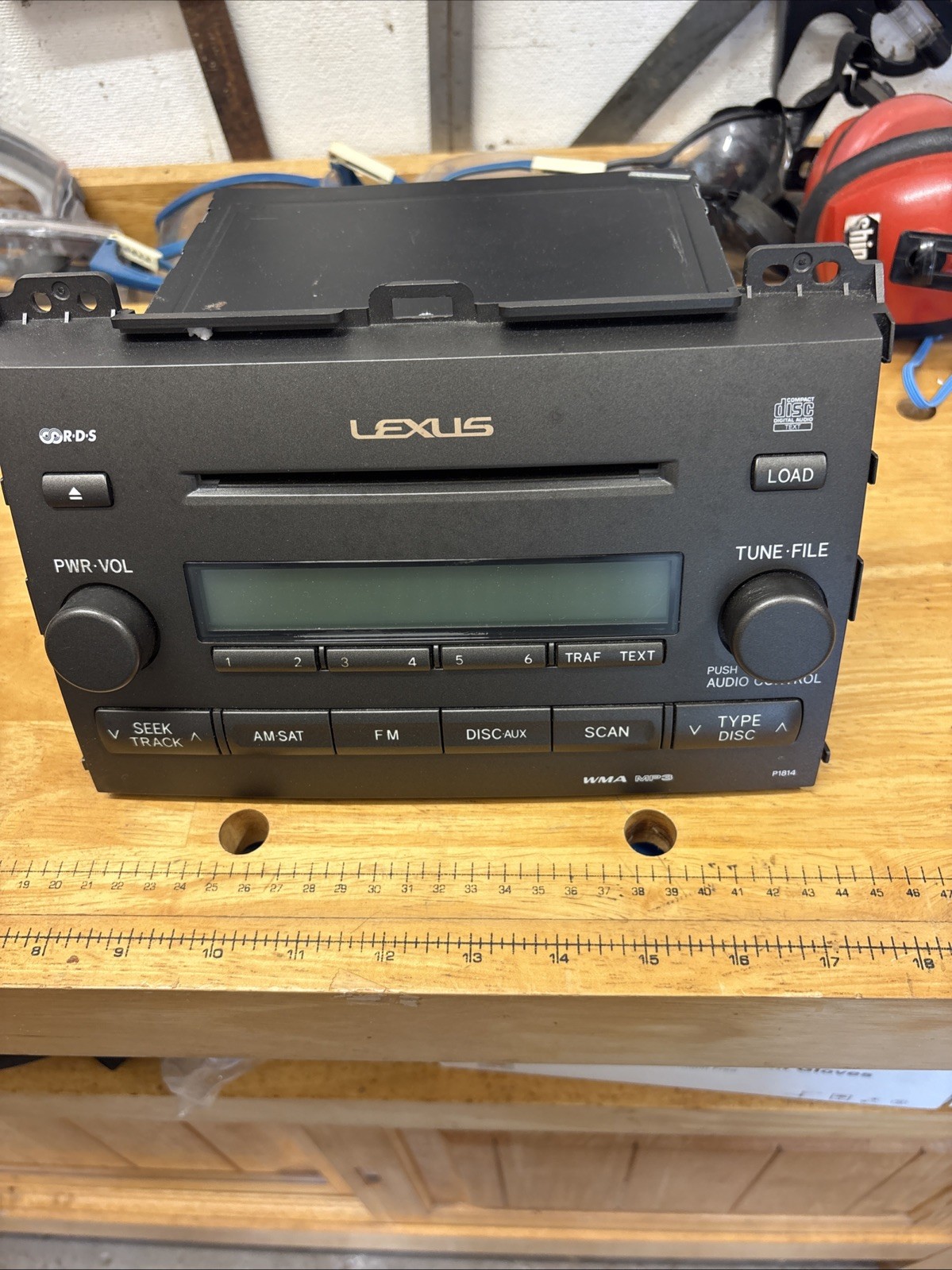 Lexus GX470 2007-2009 CD Player Radio Receiver 86120-60800 OEM Used