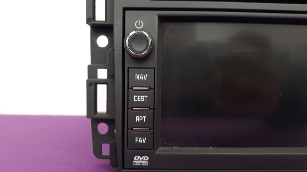 09 CHEVY SILVERADO 3500 RADIO AUDIO RECIVER HEAD UNIT DISPLAY 20807044