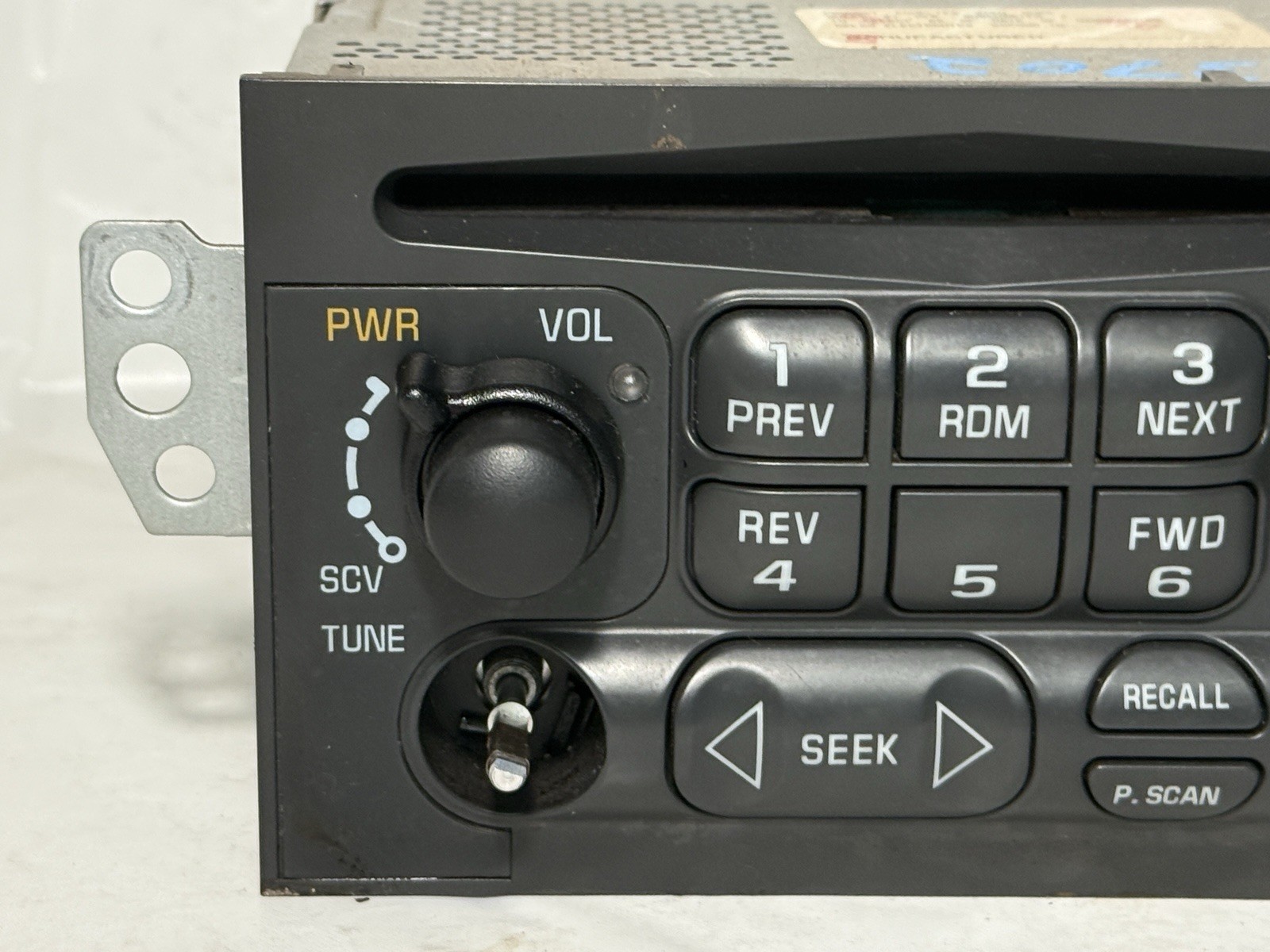 Delco GM Chevy AM FM CD Radio Caprice Impala SS Blazer Camaro 95-02 OEM 16194491