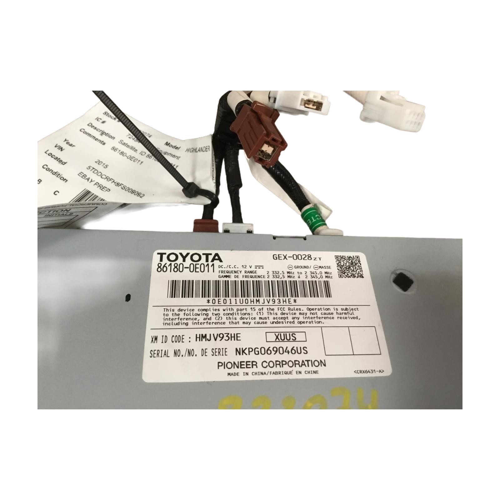 2014-2019 Toyota Highlander Receiever 861800E011 Factory OEM Replacement Part