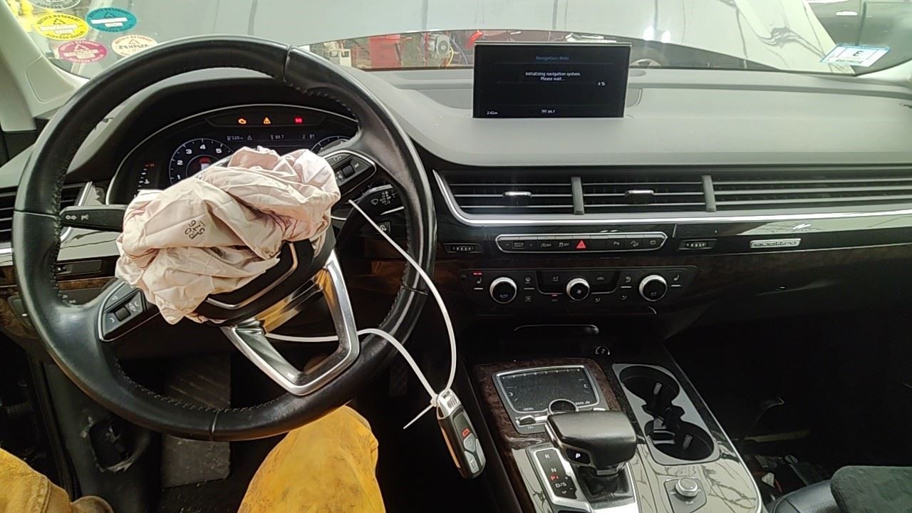Audio Equipment Radio Control Console Mounted Fits 17-19 AUDI Q7 7068156