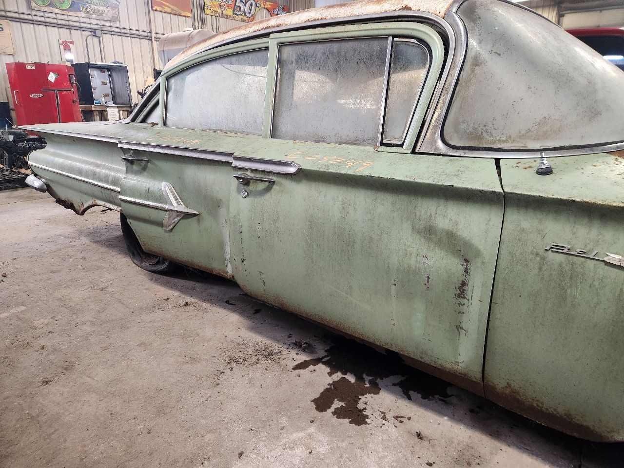 AM Radio Untested Fits 1960 BEL AIR 1235590