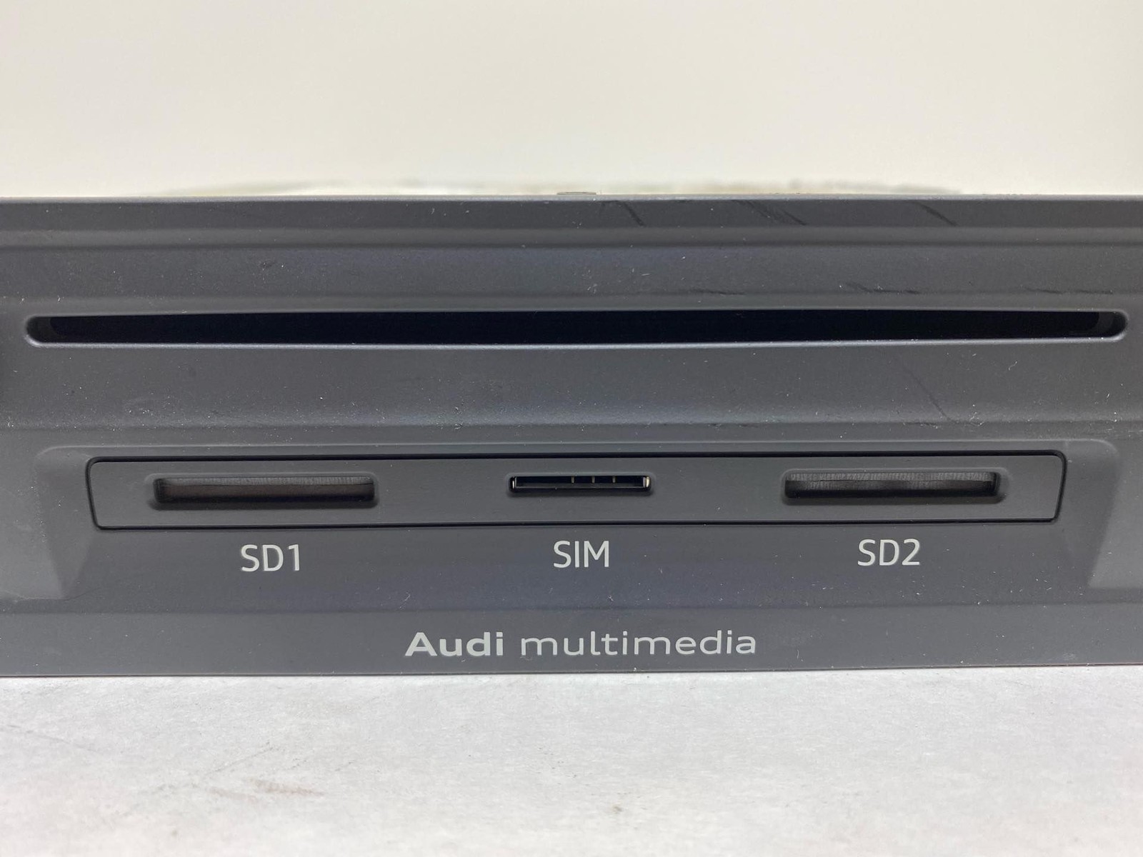 2017 2018 2019 Audi Q7 OEM Multimedia Radio CD Player Receiver 4M0035880C (TL)