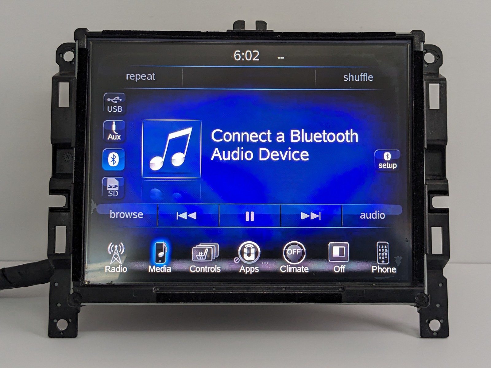 15-17 Chrysler 200 VP3 NA 8.4″ Touch Screen Multi Media AM FM Radio WITH CODE
