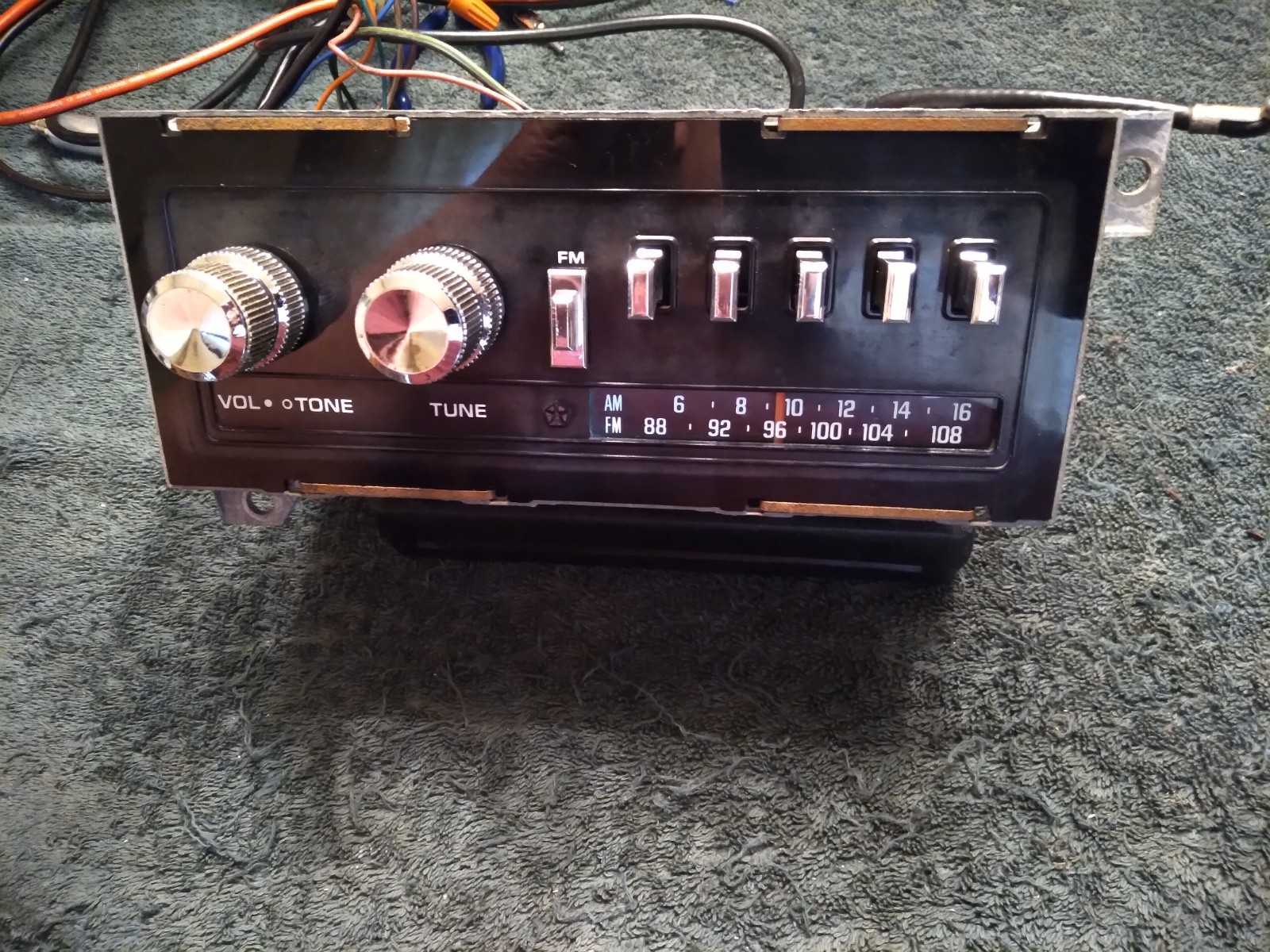 75-80 Dodge Truck, Plymouth/ Chrysler Am-Fm Radio, Working