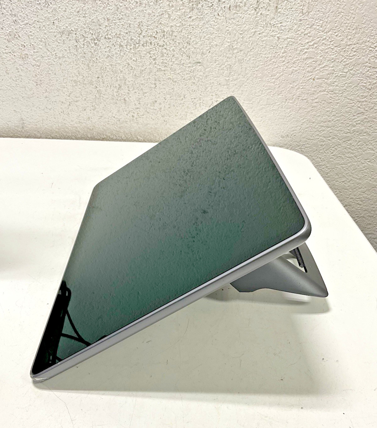 2018 Tesla Model 3 Multi Media Navigation Display Screen 110113600E OEM*SCRATCH*