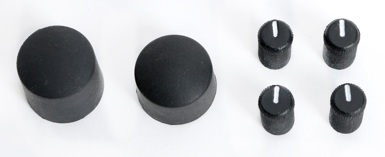 Truck Radio Knobs Kit – GMC AM FM CD / Cassette – Newly Manufactured Set